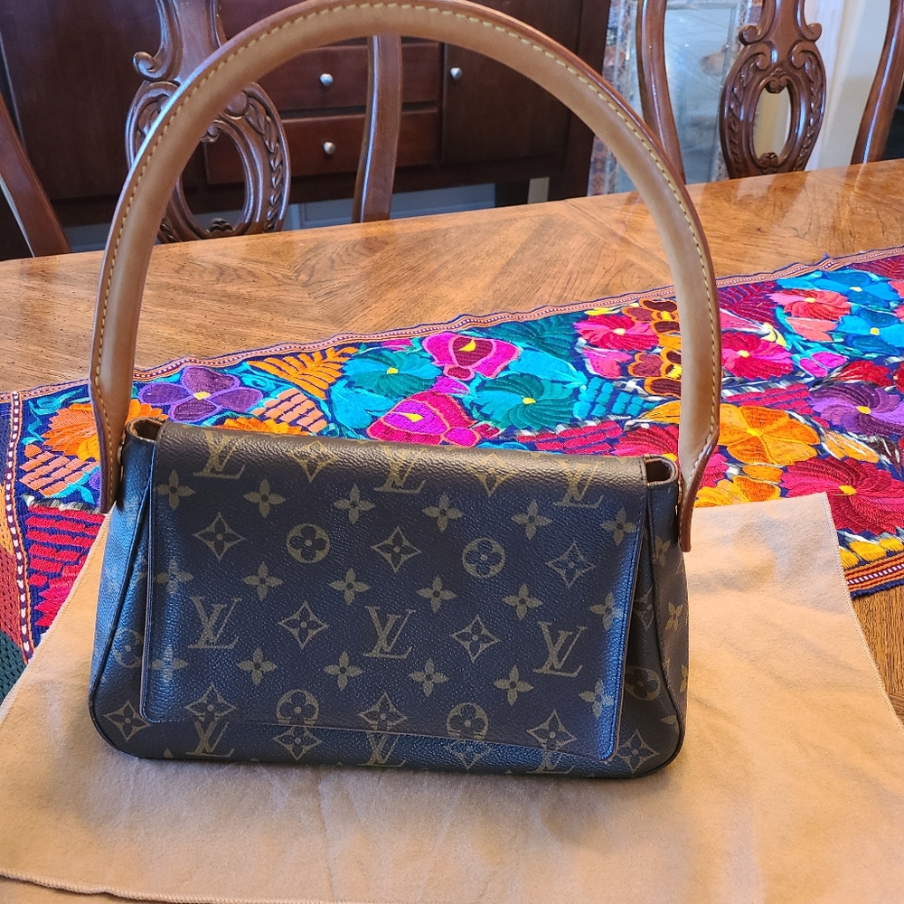 LV shoulder purse
